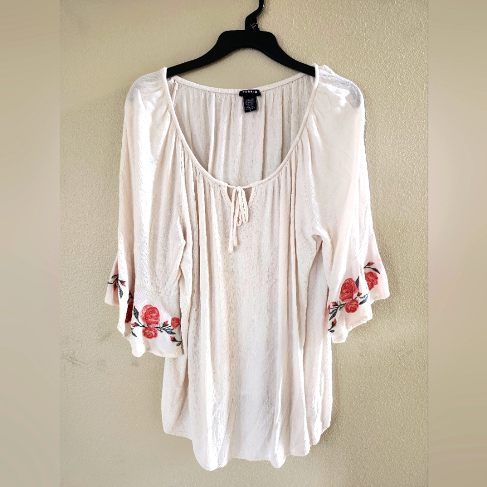 Torrid Tunic Top- size 1